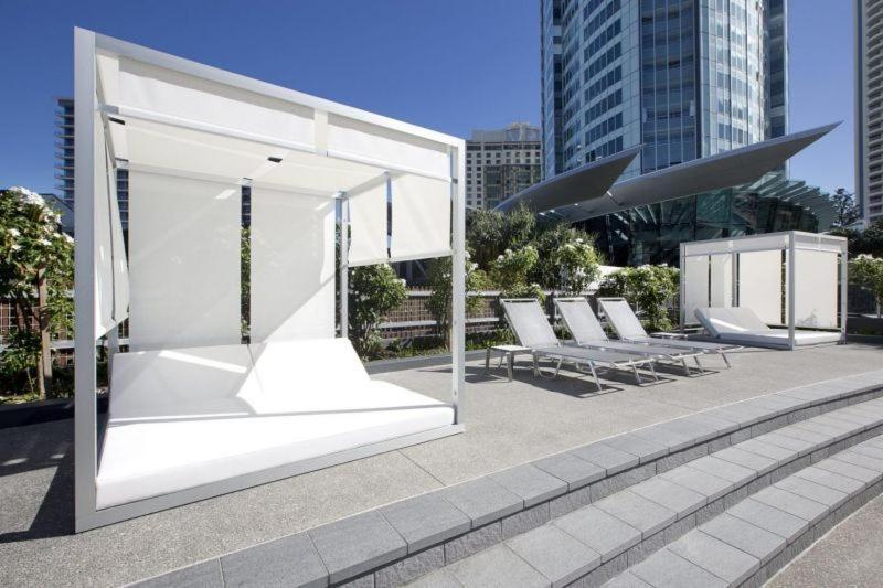 Serain Residences On 9 Hamilton Avenue Гоулд Коуст Екстериор снимка